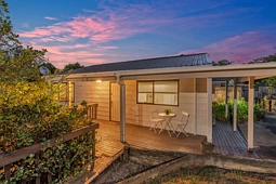 2/30 Glen Vista Place, Bayview
