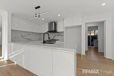 2 Saffron Place, Point Cook, VIC 3030, 4房, 2浴, House