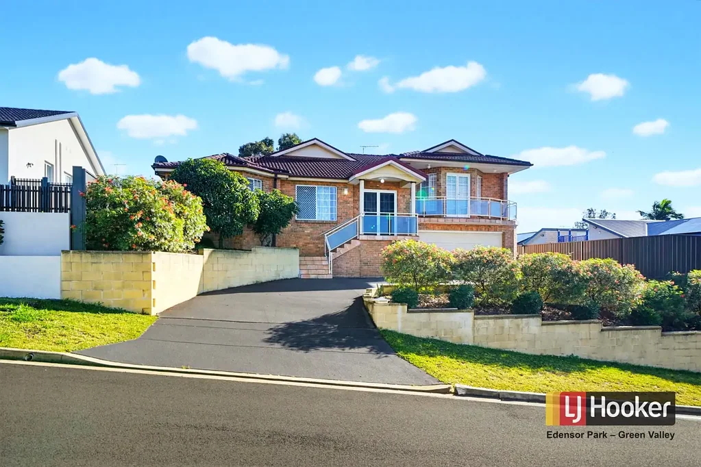 Three -Bedroom Family Home!!!