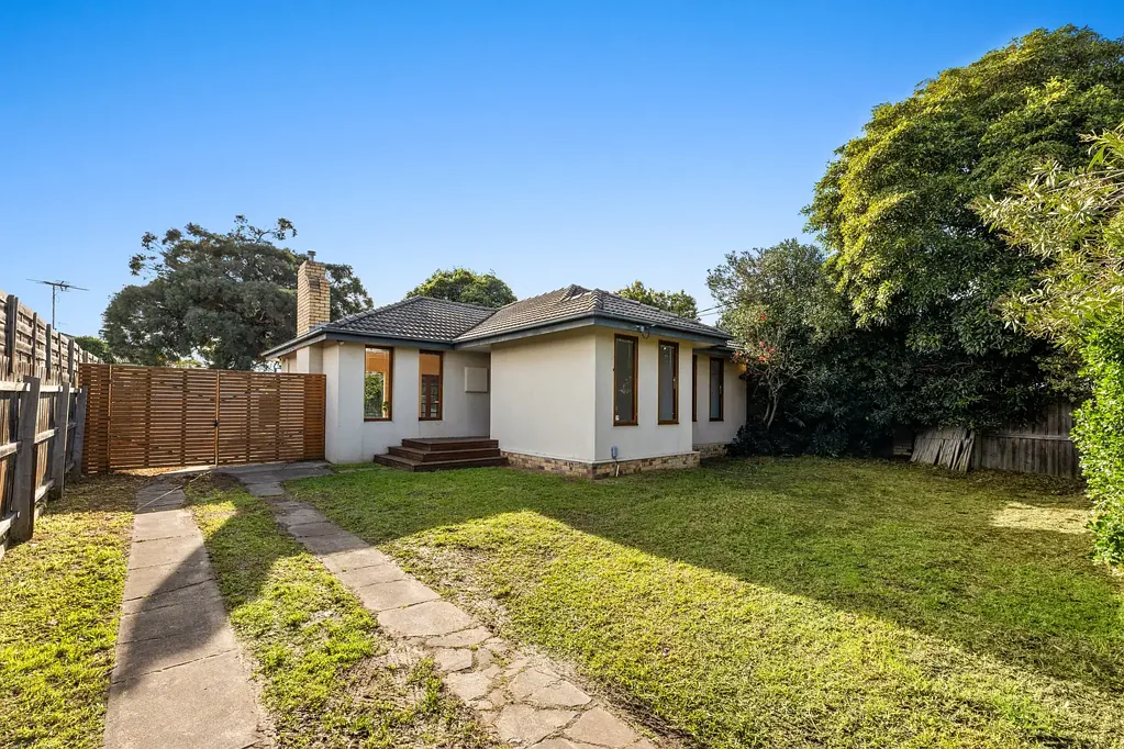 Mordialloc 3غرفة نوم 3 Beds, 632sqm & All-Day North Sun