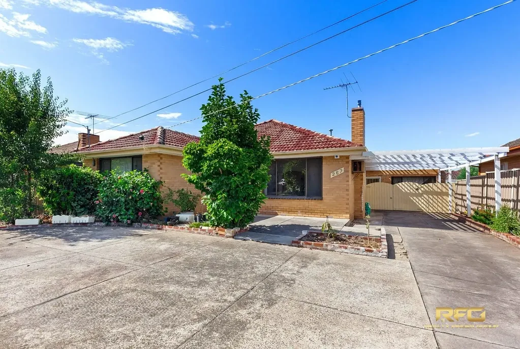 267 Main Rd E, St Albans, VIC 3021