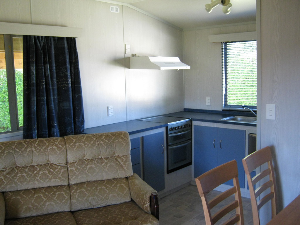 13a Robinson Avenue, Holdens Bay, Rotorua, 2 Schlafzimmer, 2 Badezimmer