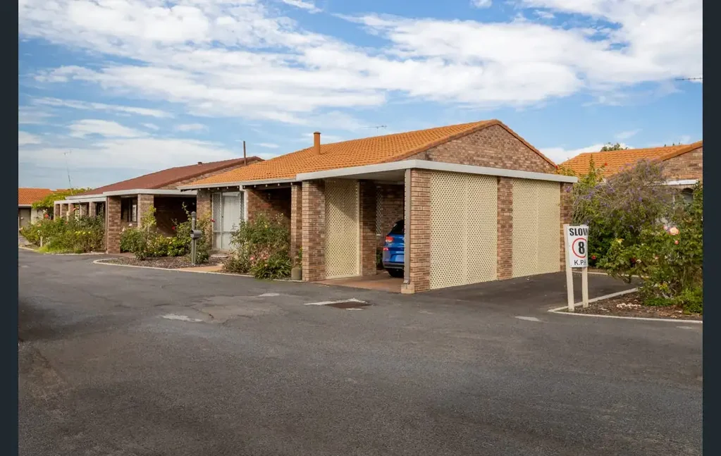 Walk-to-everything lifestyle in the heart of Busselton