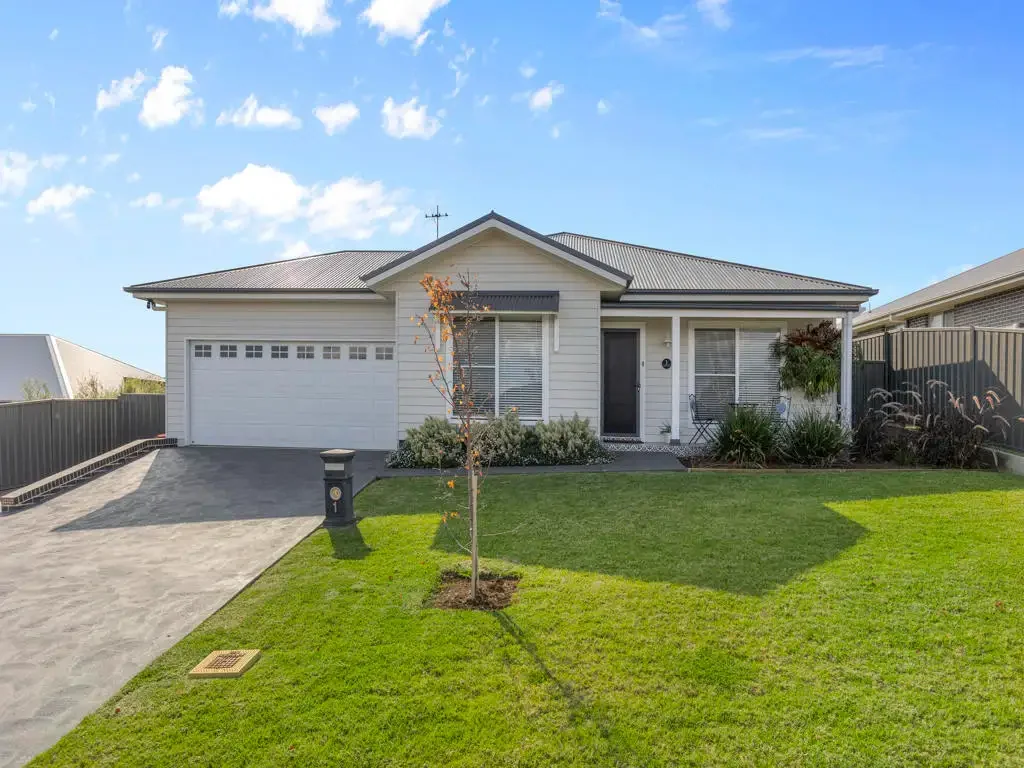 1 Cuttle Court, Junee, NSW 2663