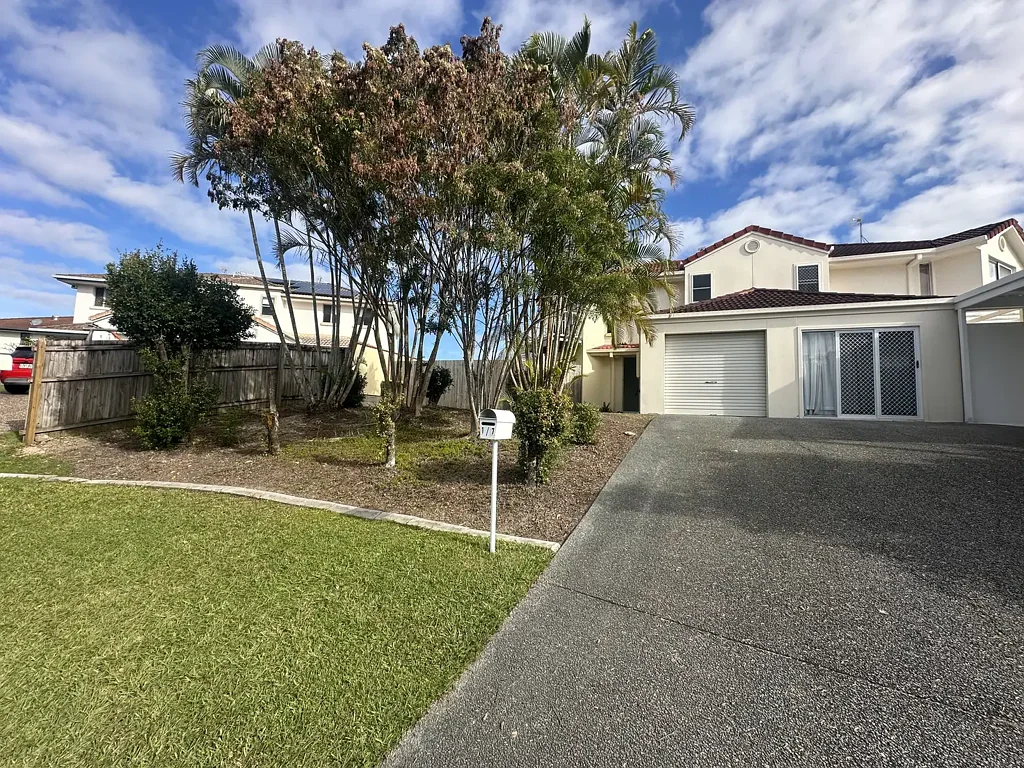 Spacious 3 Bedroom Townhouse - Available Now!