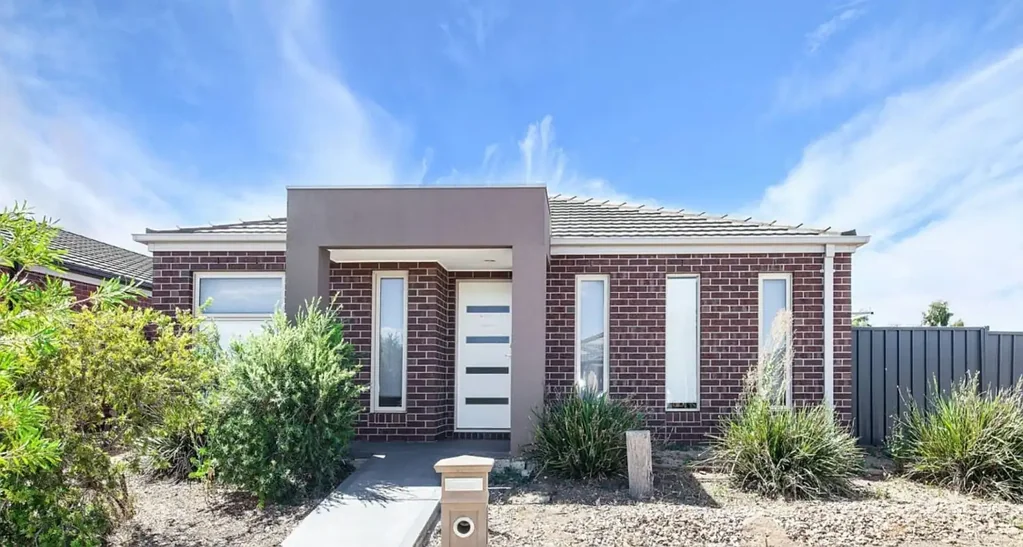 Family Home in a Convenient Wyndham Vale Location!