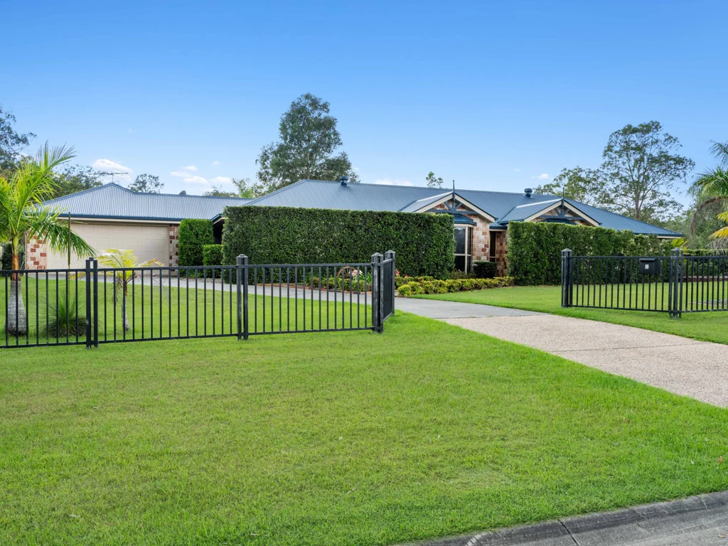 1-3 Kangaroo Close, Greenbank, QLD 4124
