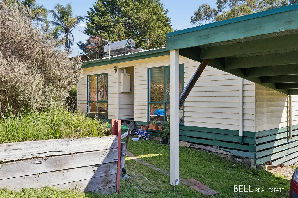 Woori Yallock 3બેડરૂમ Plenty of Potential in a Great Location