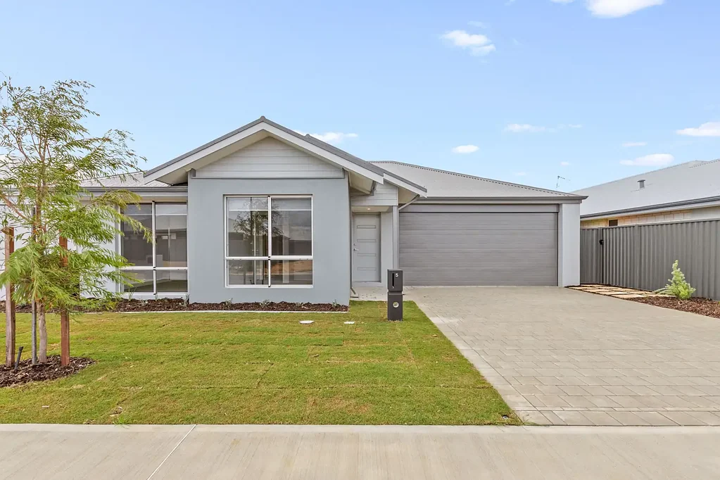 Yanchep 4房  Brand New, Family Living on a Landscaped 420sqm Block