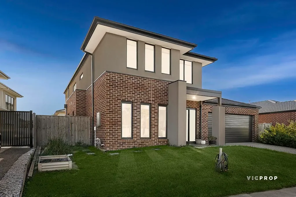 13 Aldinga Avenue, Point Cook, VIC 3030