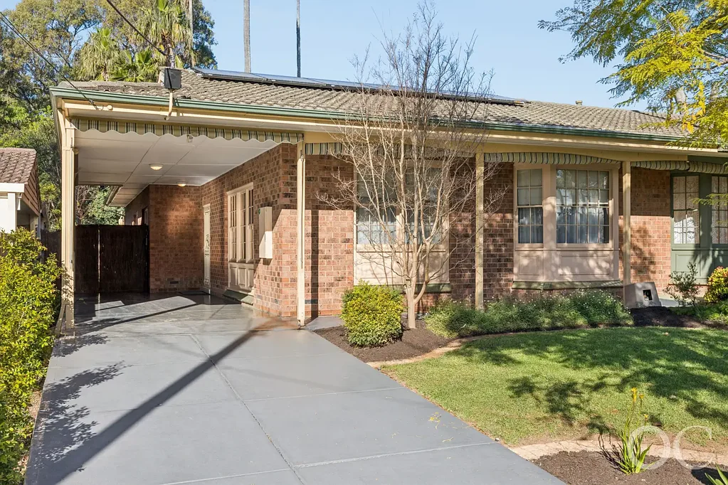 Kensington Gardens 3 Bedroom Open the Door to a Low-Care Haven on the Leafy Cusp of Kensington Gardens Reserve