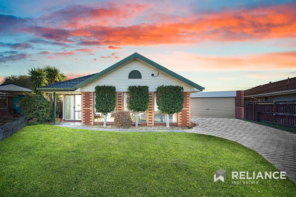 8 Burswood Court, Seabrook, VIC 3028