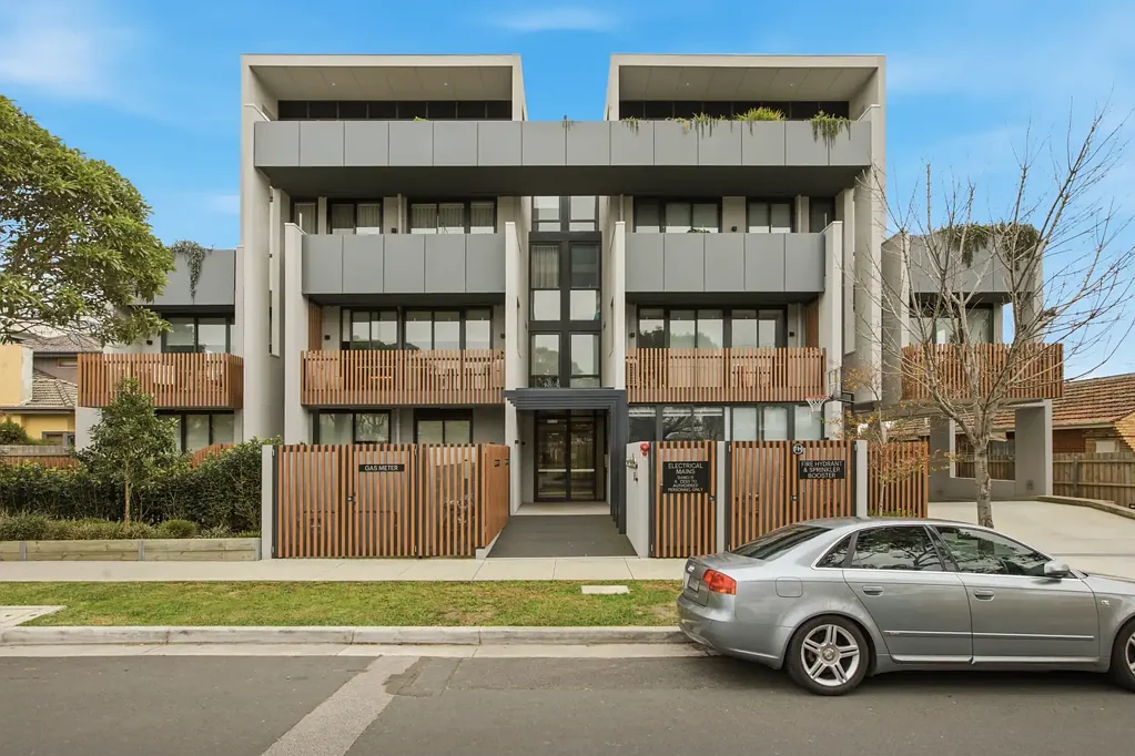 Sophisticated Apartment Living in the Heart of Bentleigh