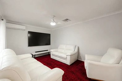 17 Tarrawan Road, Armadale, WA 6112, 3房, 1浴, House