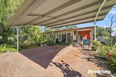 Girrawheen 3chambre UNDER OFFER!! HOME OPENS CANCELLED
