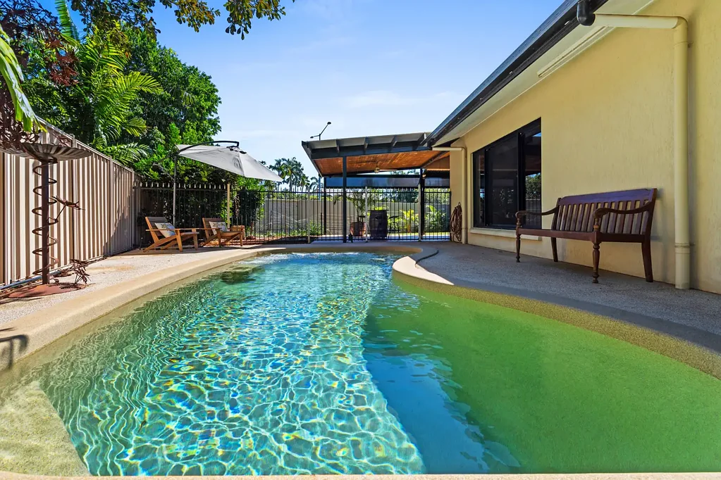 Rosebery 4房  Grand Family Living on a Massive Scale