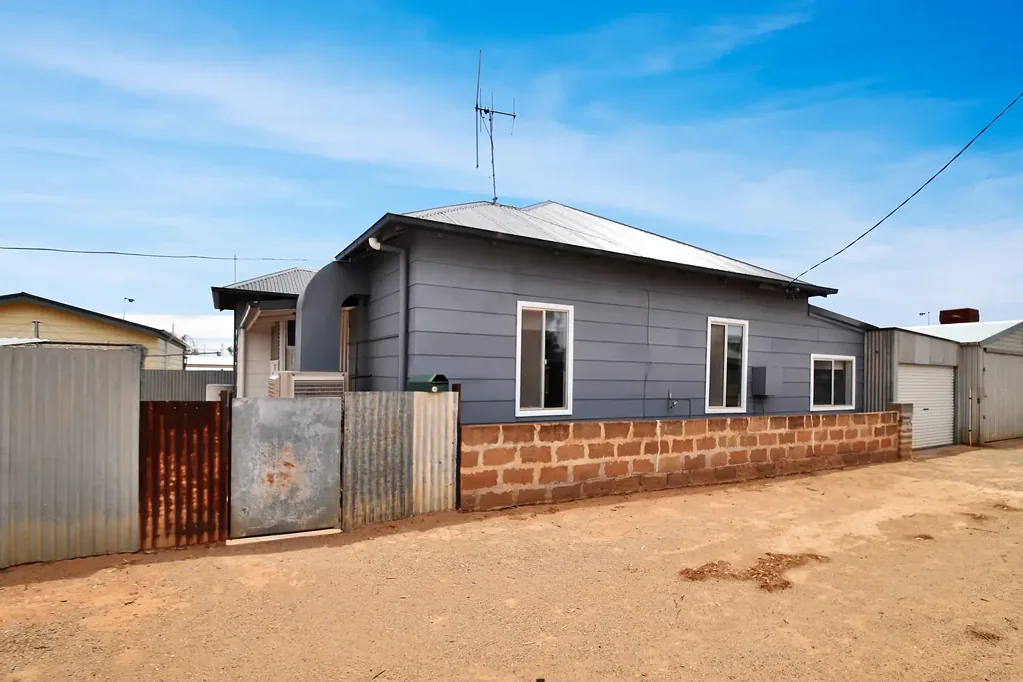 160 Harvy Street, Broken Hill, NSW 2880