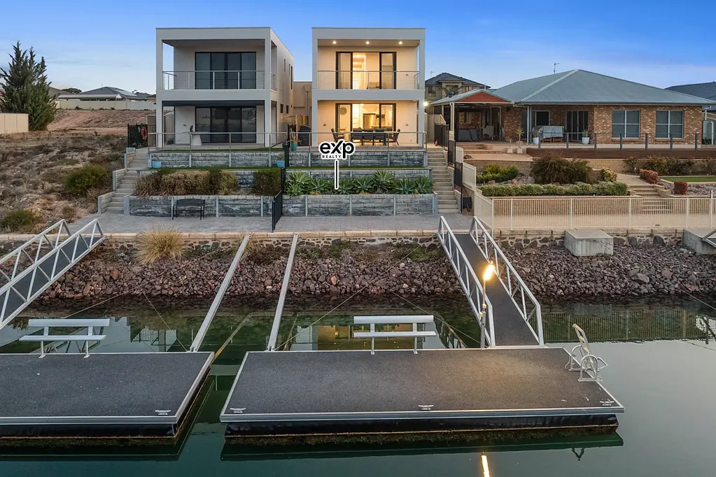 Wallaroo 4房  Fish. Relax. Repeat. A Rare Marina Escape with Everything You Need