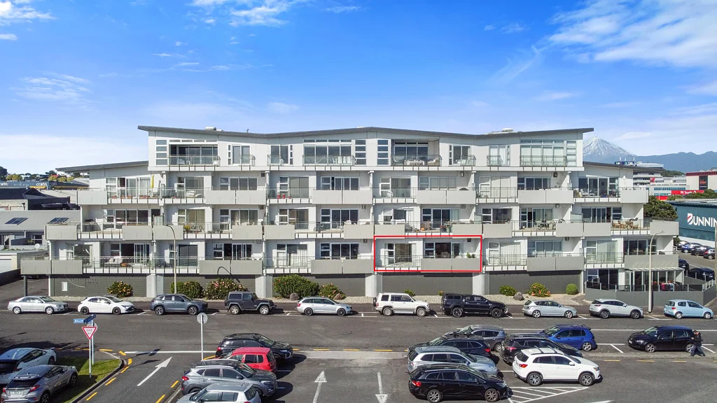 New Plymouth Central 3 Slaapkamer CITY CONVENIENCE, EFFORTLESS LIVING