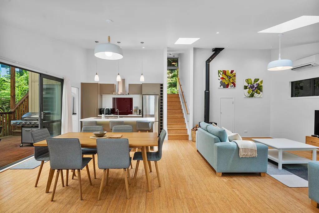 43 Crescent Road West, Ostend, Waiheke Island, Auckland
