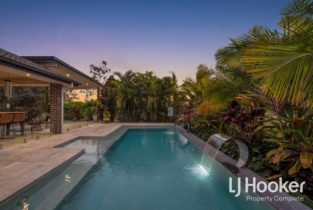 Jimboomba 6Kwarto One Acre, Two Homes, Resort Style Pool and Shed