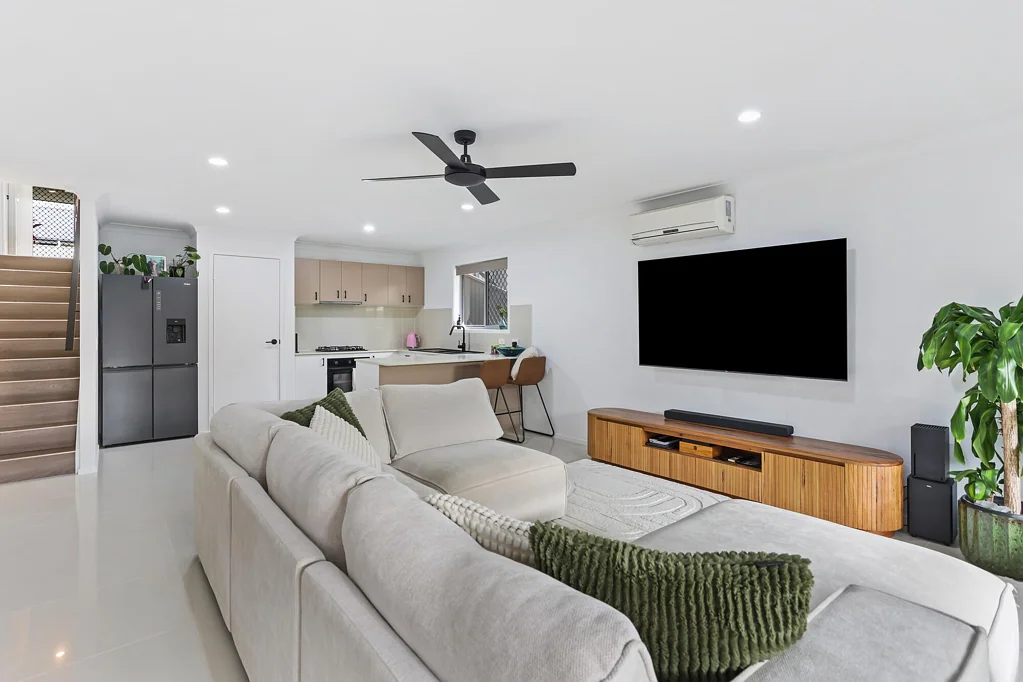 Pacific Pines 4房  Contemporary Comfort on Rise Circuit!