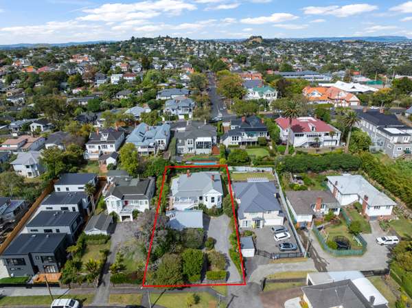 Mount Eden 4房  Asking Price $3,295,000