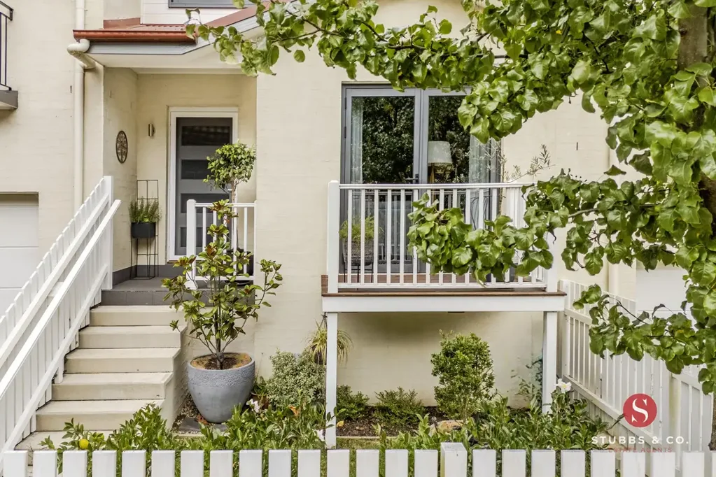 Leura 4ਬੈੱਡਰੂਮ Architect-Designed Townhouse Moments from Leura Mall