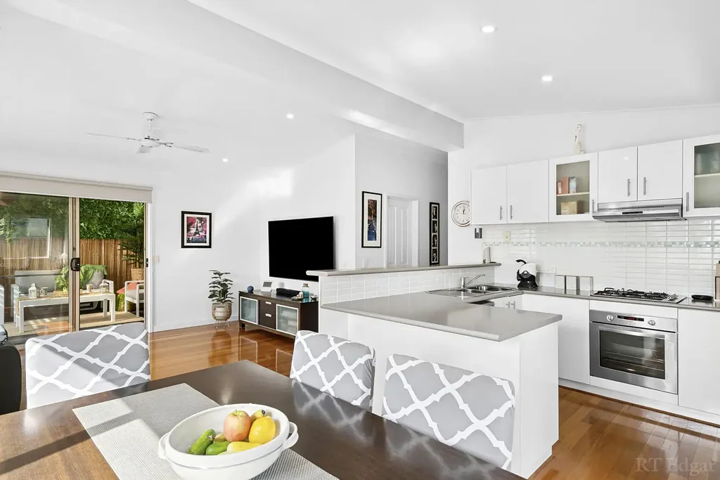 28/300 Clifton Avenue, Leopold, VIC 3224