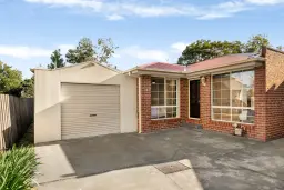 2/199 Oriel Road, Heidelberg West