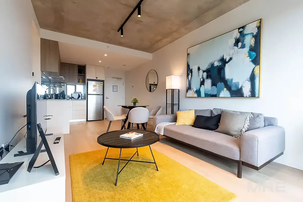 Stunning furnished apartment