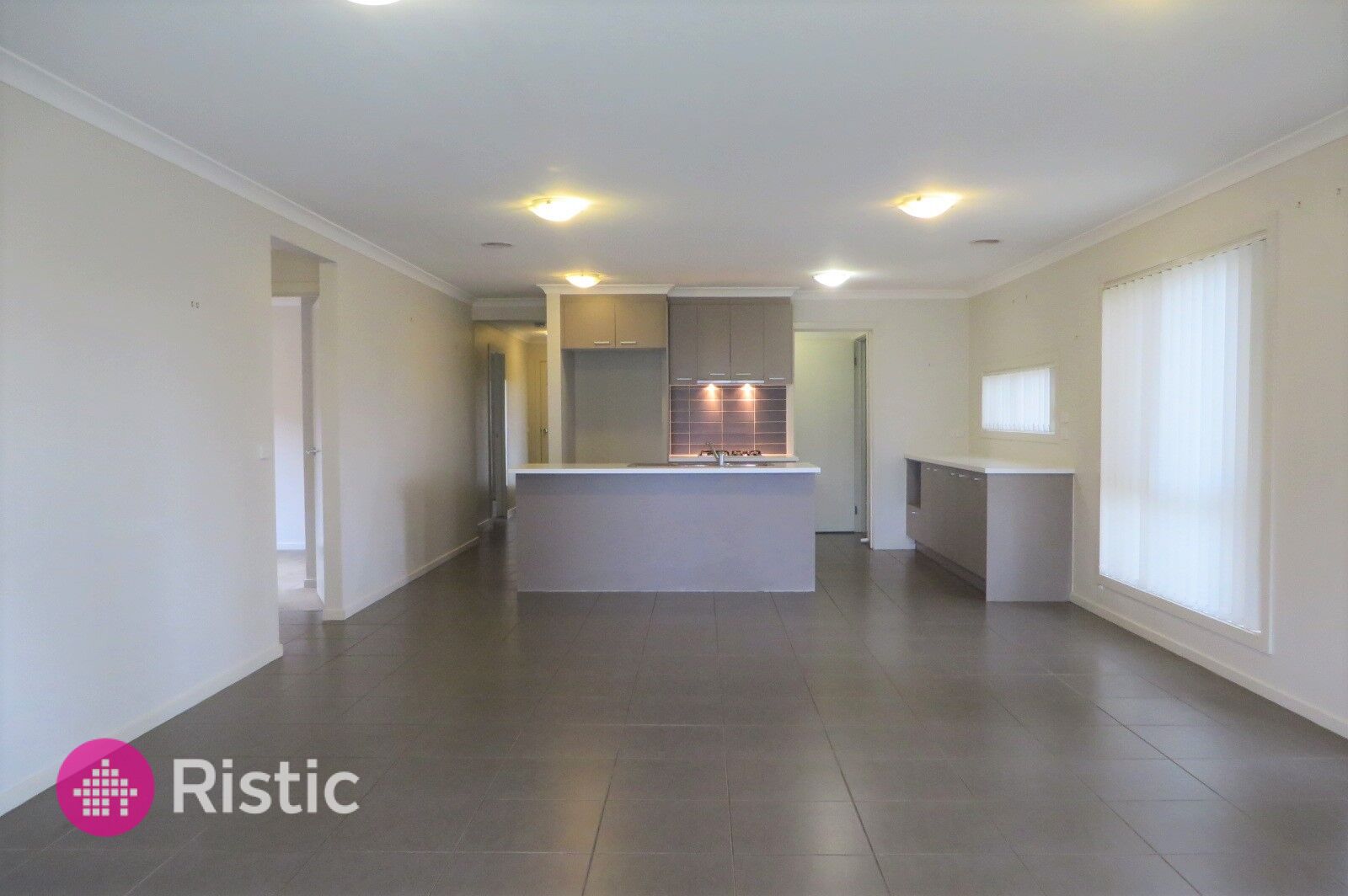 19 COOTAMUNDRA RD, DOREEN VIC 3754, 0房, 0浴, House