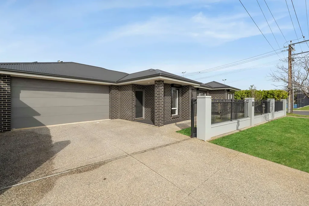 4 Smith Avenue, Woodville West, SA 5011
