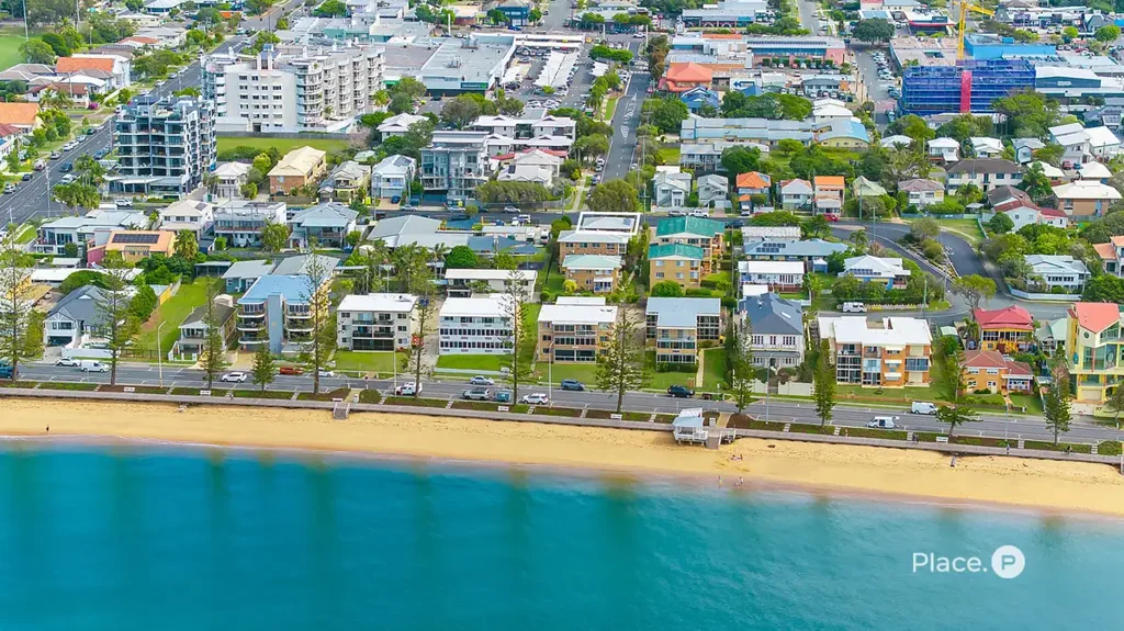 Margate 2 Bedroom Charming Unit by the Bay - First Home buyer ALERT!