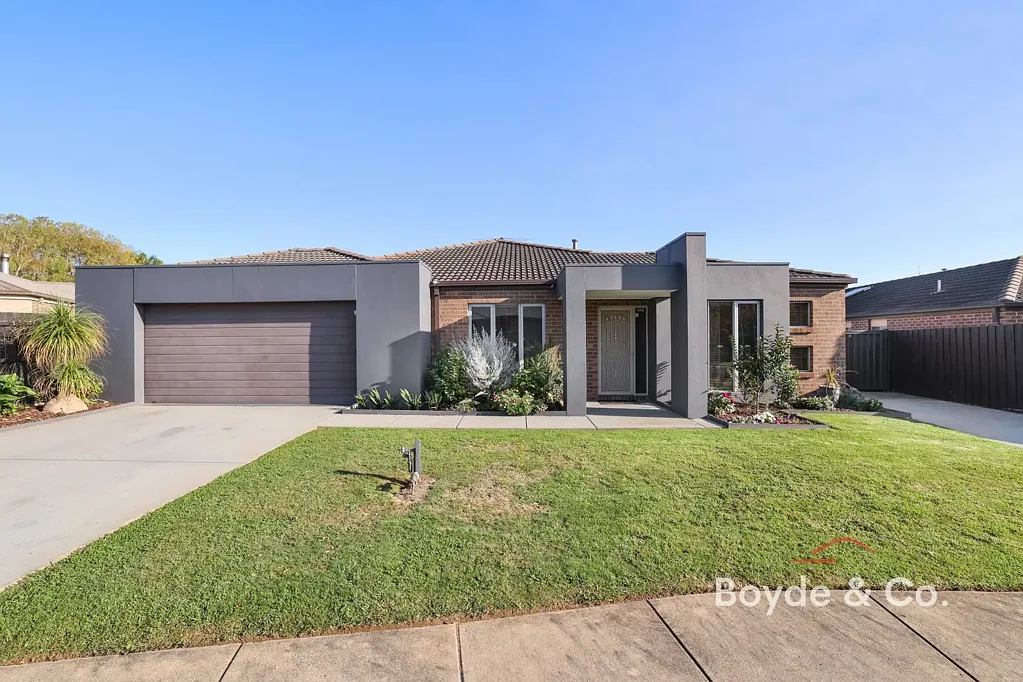 Trafalgar 4 Bedroom Quality Built + Low Maintenance Family Home!