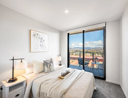 925/335 Anketell Street, Greenway, Tuggeranong District, 2 rūma, 2 rūma horoi, Apartment