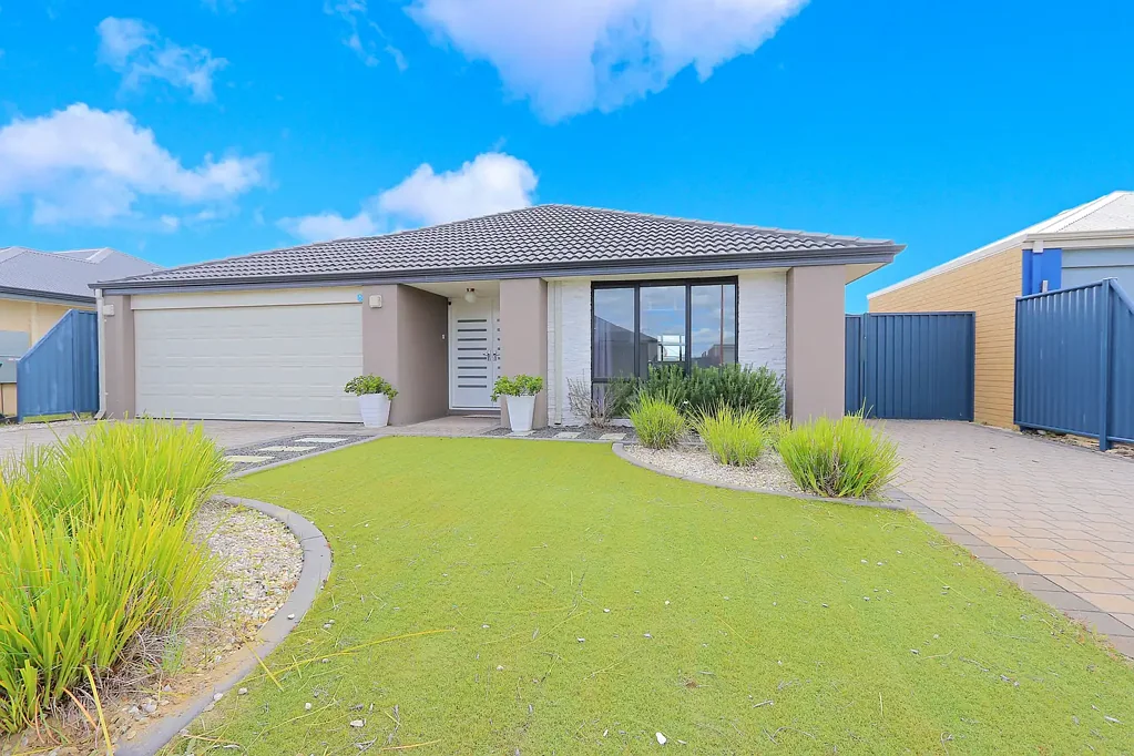 4x2 Family Home in Rivergums