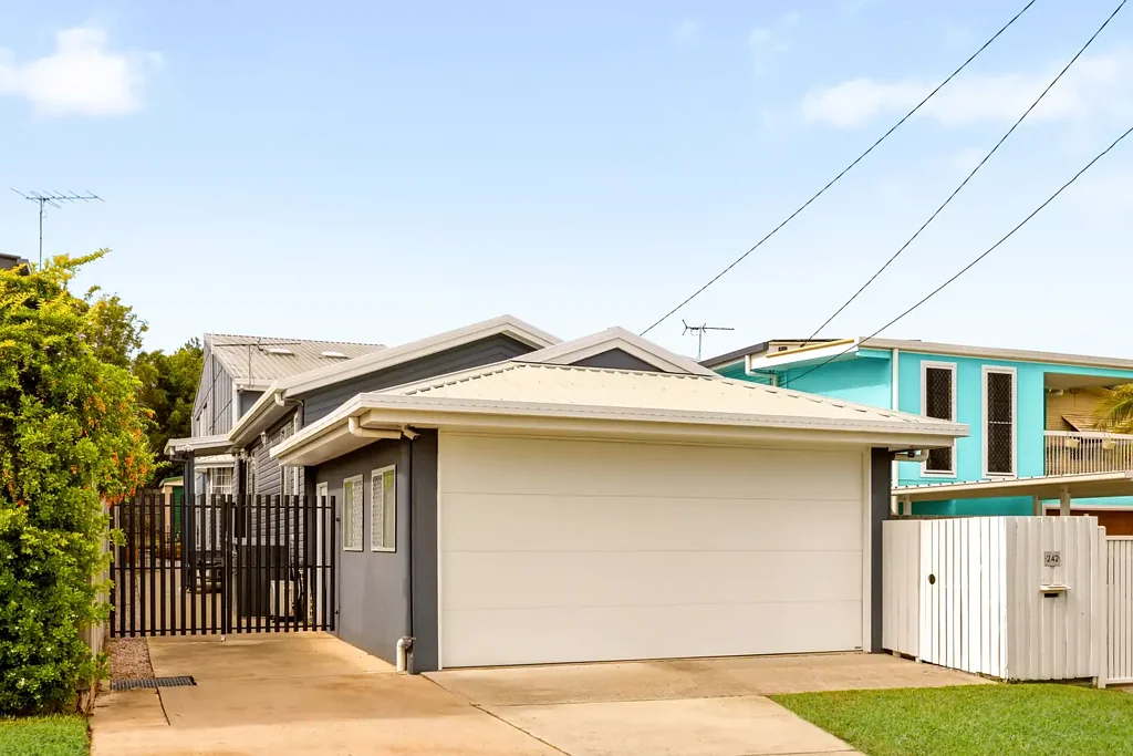 Scarborough 5ห้องนอน Spacious Coastal Living in Convenient Scarborough Location