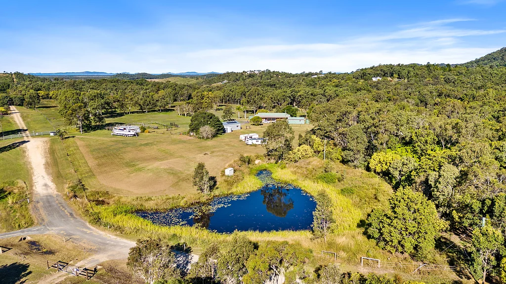 42 Byfield Road, Woodbury, QLD 4703