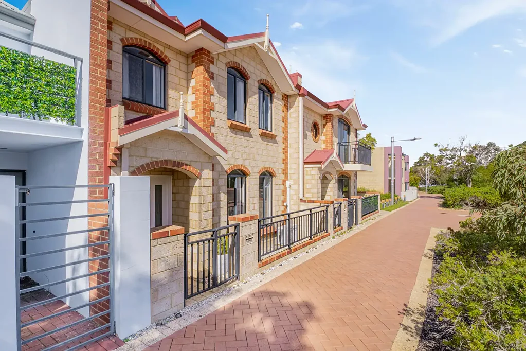 Spacious 3x2 Townhouse in the Heart of Joondalup