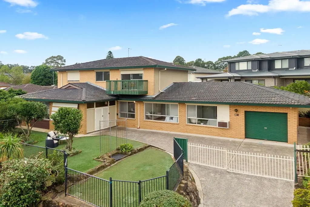 11 Menzies Road, Marsfield, NSW 2122