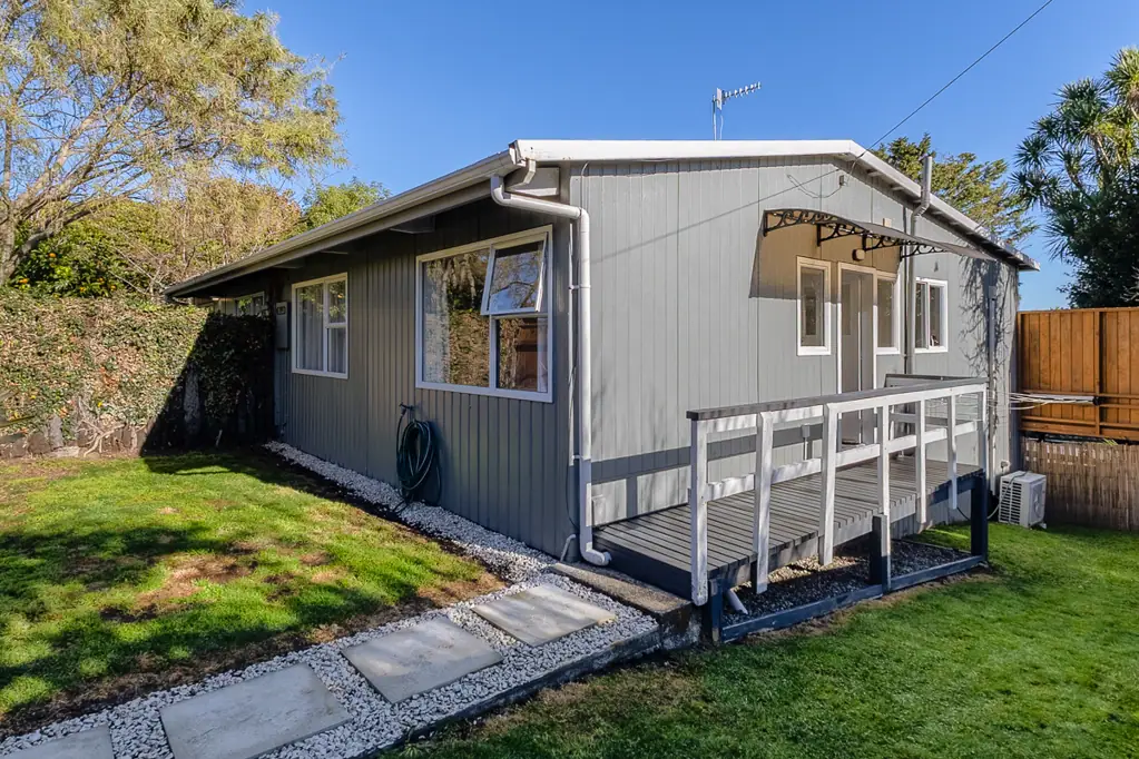 Paraparaumu 2ਬੈੱਡਰੂਮ Endless Opportunities!