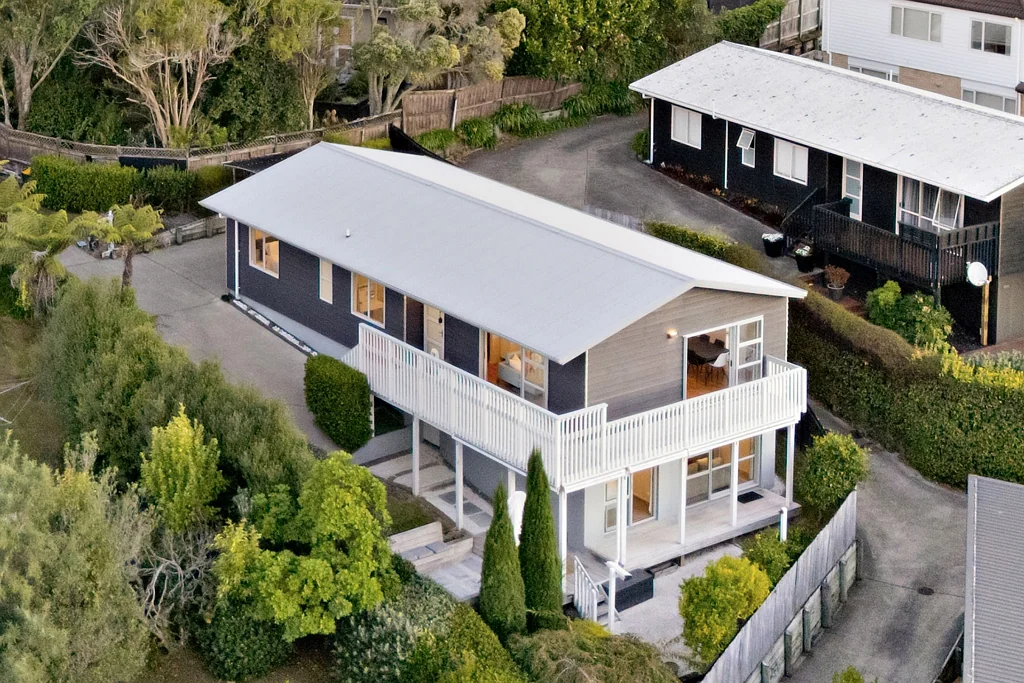 16C Sunnynook Road, Sunnynook, North Shore City, Auckland