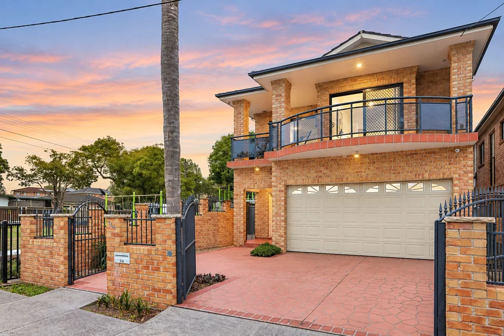 Lidcombe 9 Bedroom Exceptional Full-Brick Family Residence with Nine Bedrooms