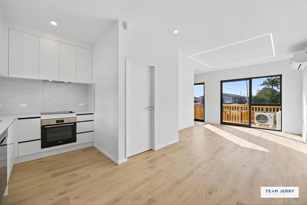 Papatoetoe 2Phòng ngủ Smart, Stylish & Sunlit – 2 Bed + Study Bliss!