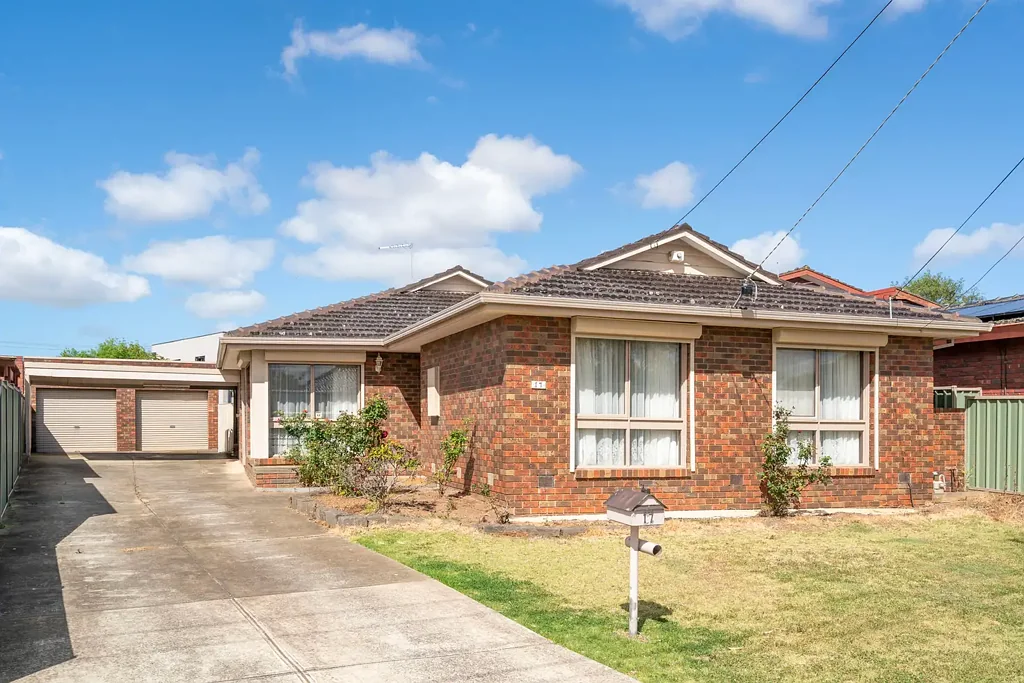 Hoppers Crossing 3ਬੈੱਡਰੂਮ Premium Location Meets Family Comfort - 699sqm Allotment!