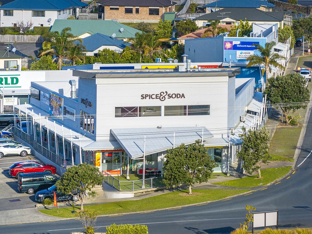Stanmore Bay Lease on a Platter