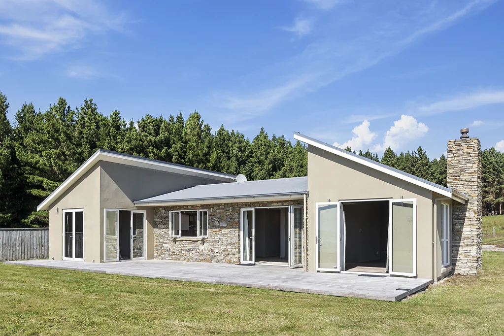 Moeraki  Spectacular Sea Views and Lifestyle Opportunity