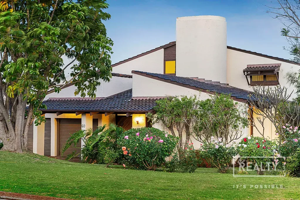 Karrinyup 4Kwarto A Sense of Warmth and Character