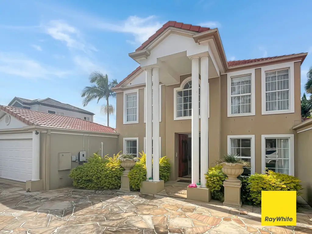 Impressive 4 Bedroom Home With 2 Levels of Living